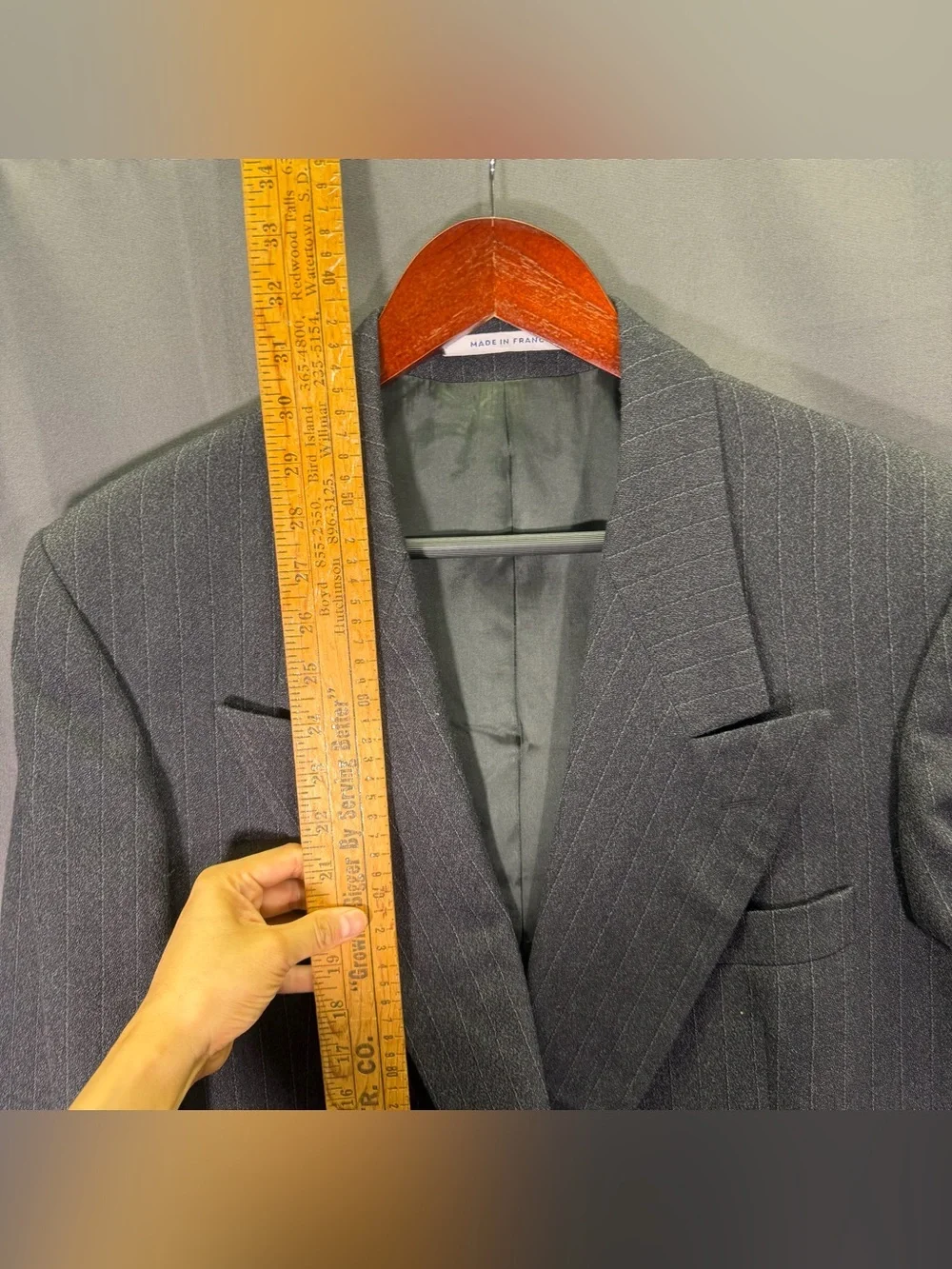 VTG Yves Saint Laurent 100% Wool Suit 36R 32x29 Made in France Gray Pinstripe DB